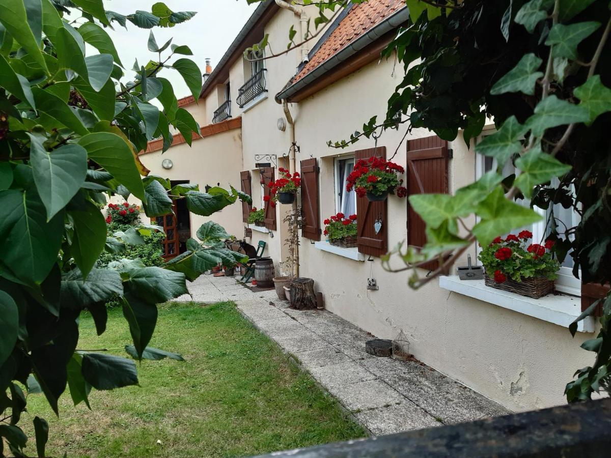 Les Alouettes B&B Hardecourt-aux-Bois Ngoại thất bức ảnh